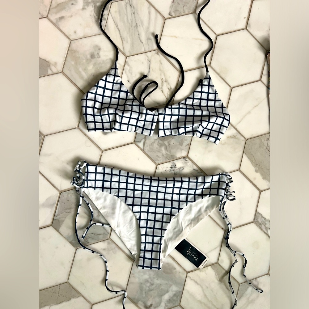 TAVIK modern swim suit! Size large but fits like a medium:) NWT